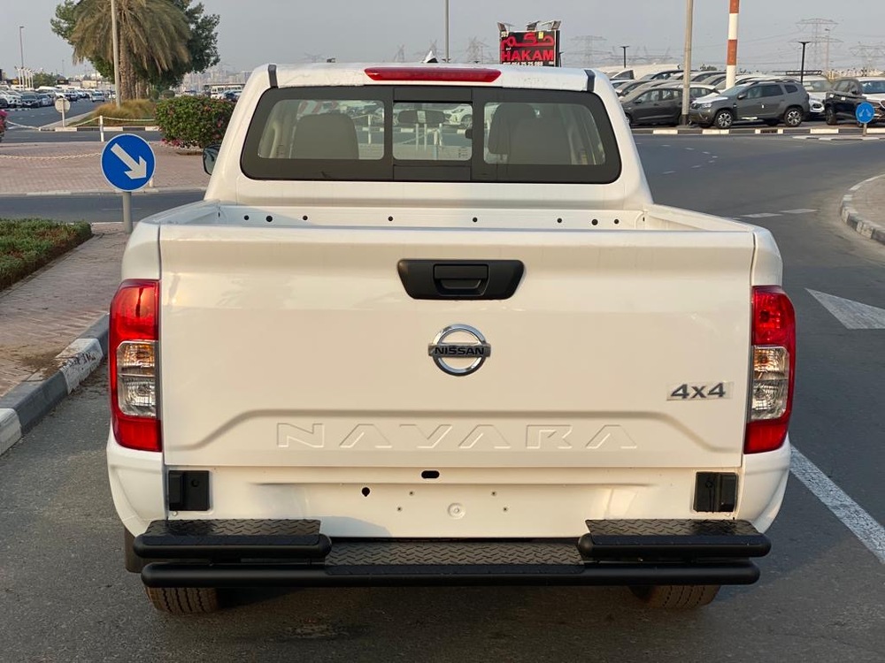 NISSAN NAVARA XE+ RHD