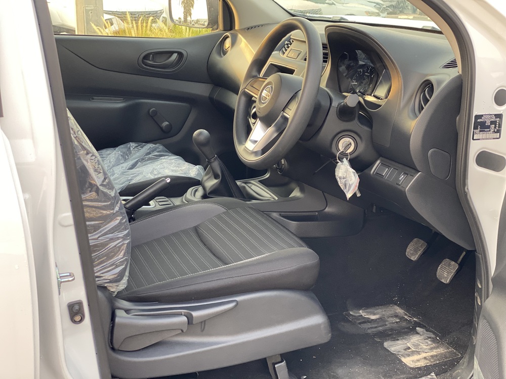 NISSAN NAVARA XE+ RHD