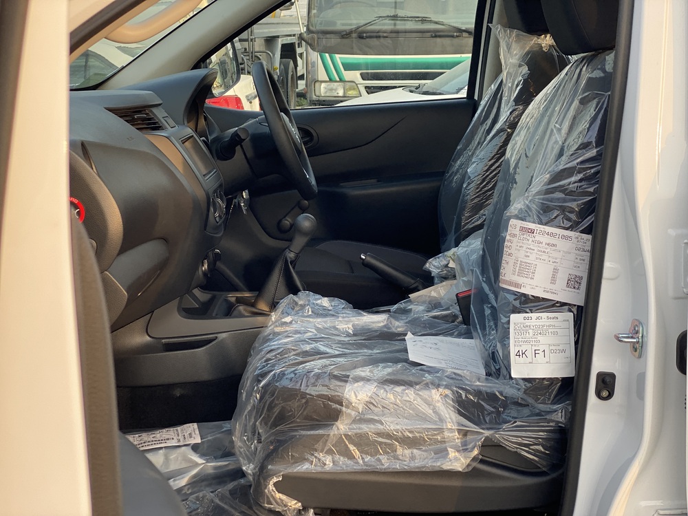 NISSAN NAVARA XE+ RHD