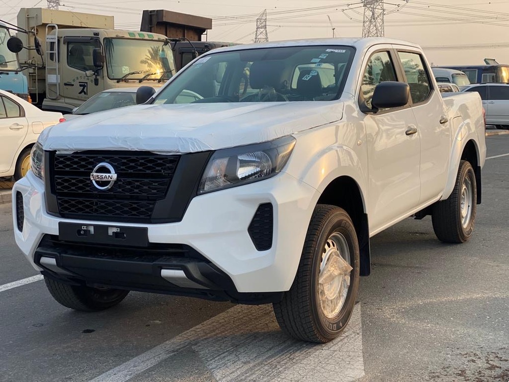 NISSAN NAVARA XE+ RHD
